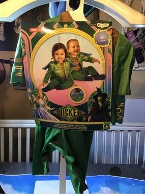 Wicked flying monkey infant costume size 12-18 months -New